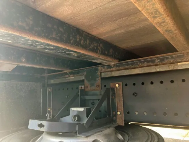 シャーシとネタの状態です。(縦ネタ・横ネタは鉄製です)|日野 プロフィア 2DG-FW1AHJの写真7