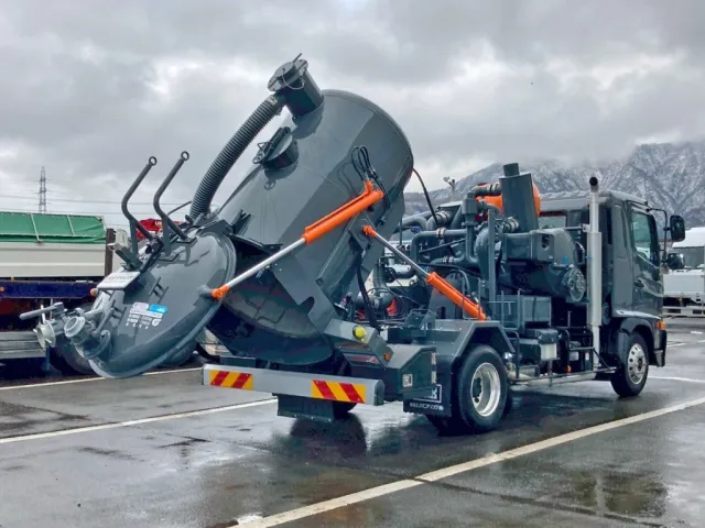 日野 レンジャー 2KG-FD2ABA(2WD)の写真4