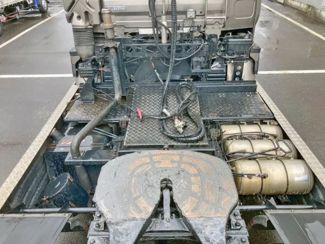 踊り場の状態です。|ニッサンディーゼル その他(日産) KL-CK482BHTの写真10