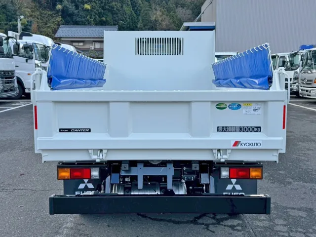 リヤ周りの状態です。|三菱 キャンター 2RG-FBA60(2WD)の写真13