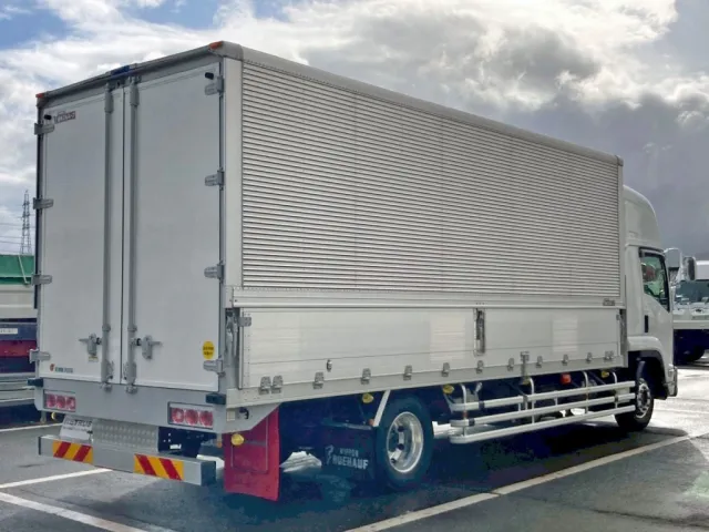 いすゞ フォワード 2RG-FTR90V4の写真4