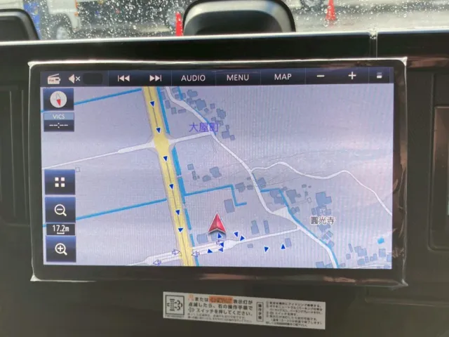 ナビ付きです。|いすゞ フォワード 2RG-FTR90V4の写真17