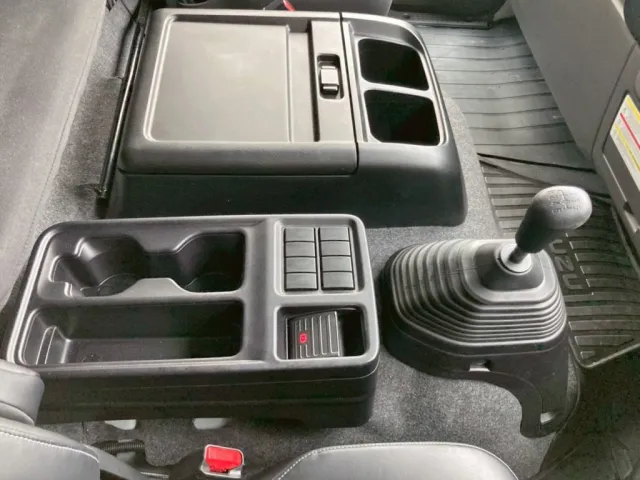 いすゞ フォワード 2RG-FTR90V4の写真19