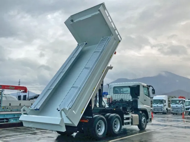 三菱 スーパーグレート 2PG-FV80VXの写真4