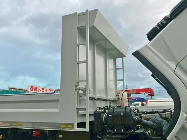 三菱 スーパーグレート 2PG-FV80VXの写真12