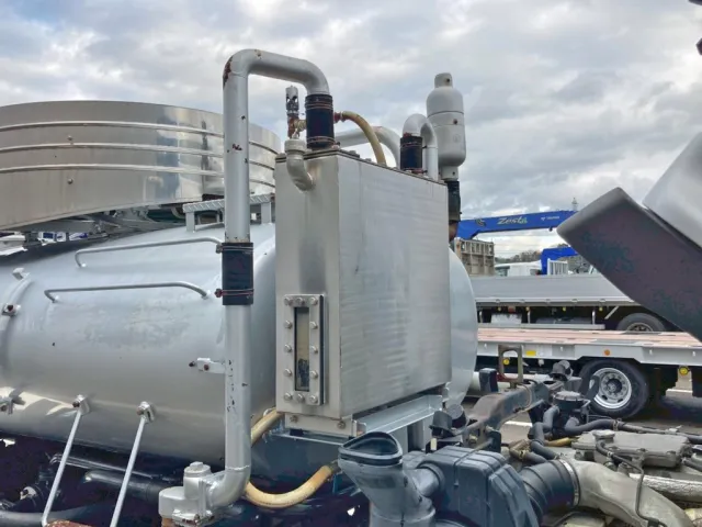 日野 レンジャー ADG-FC7JCWA(2WD)の写真27