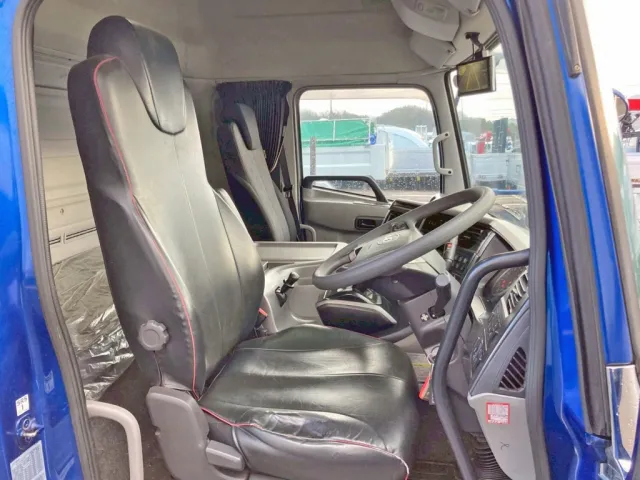 ハイルーフキャビンです。|UDトラックス  2PG-CG5CAの写真8