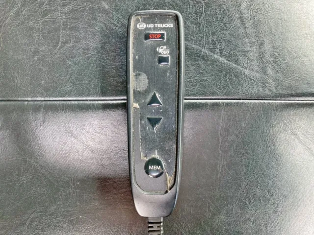 エアサスのコントローラーです。|UDトラックス  2PG-CG5CAの写真39