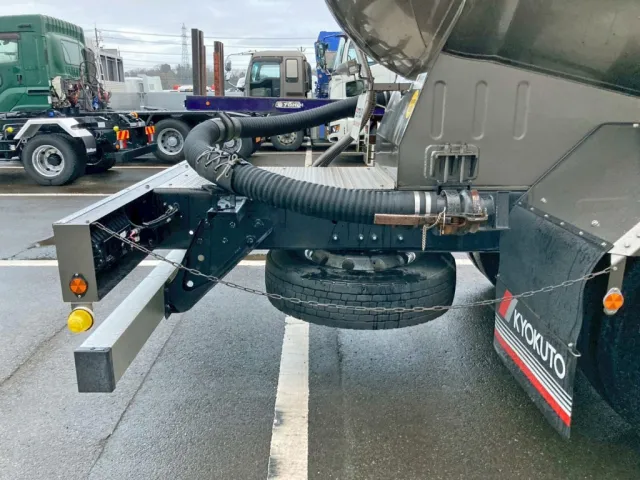 いすゞ ギガ 2PG-CYM77CMの写真21