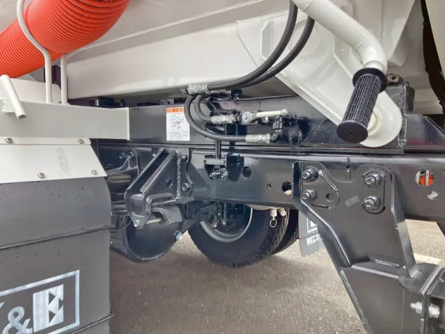 シャーシの状態です。|いすゞ フォワード 2RG-FRR90S2(2WD)の写真6