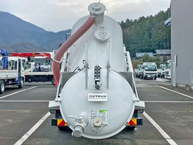 いすゞ フォワード 2RG-FRR90S2(2WD)の写真10