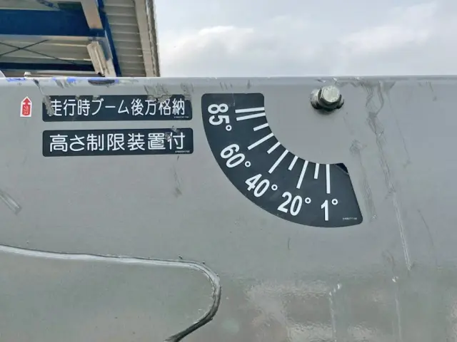 ブーム助手席側の角度計が欠品しています。|三菱 キャンター 2PG-FEB90(2WD)の写真22