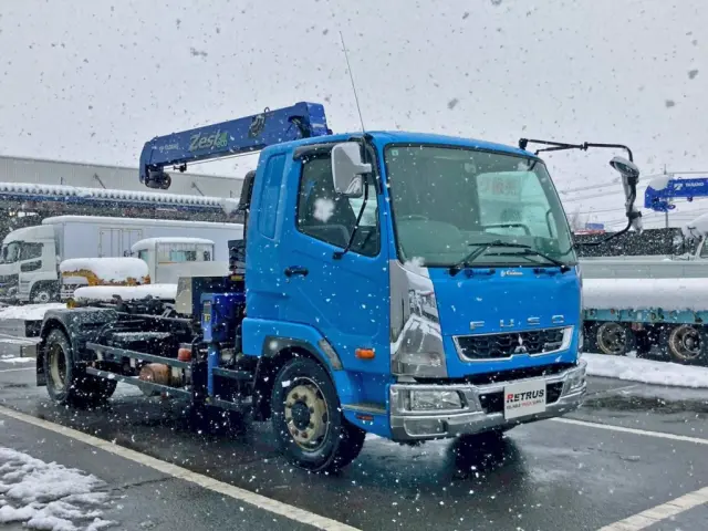 フロント周り、メッキパーツで飾っています。|三菱 ファイター TKG-FK62FYの写真3