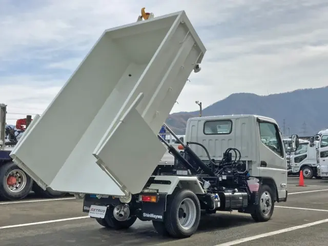 ダンプアップ時の状態です。|三菱 キャンター 2RG-FBAV0(2WD)の写真5