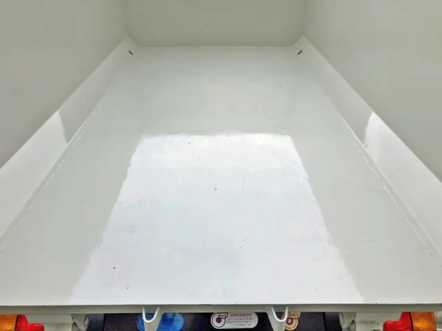 三菱 キャンター 2RG-FBAV0(2WD)の写真14