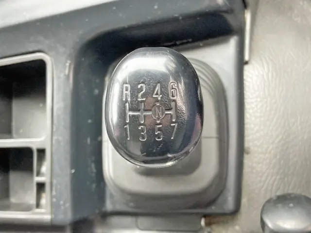 いすゞ ギガ KL-CYL23Q4の写真44