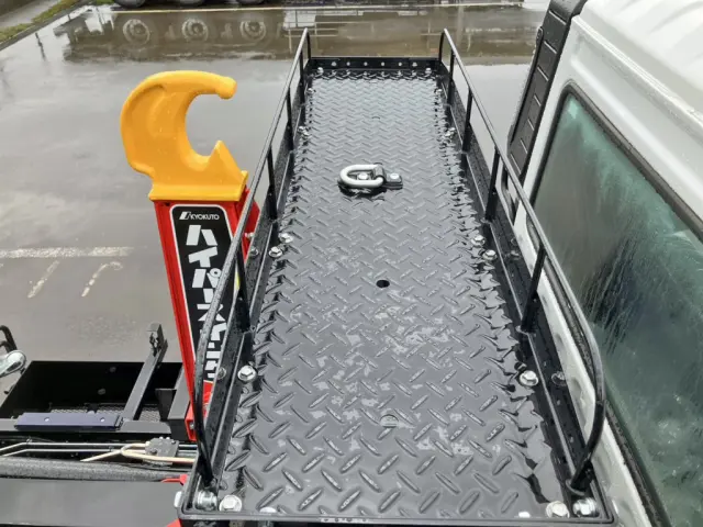 デッキ上部の踊り場の状態です。|三菱 ファイター 2KG-FK72F(2WD)の写真9