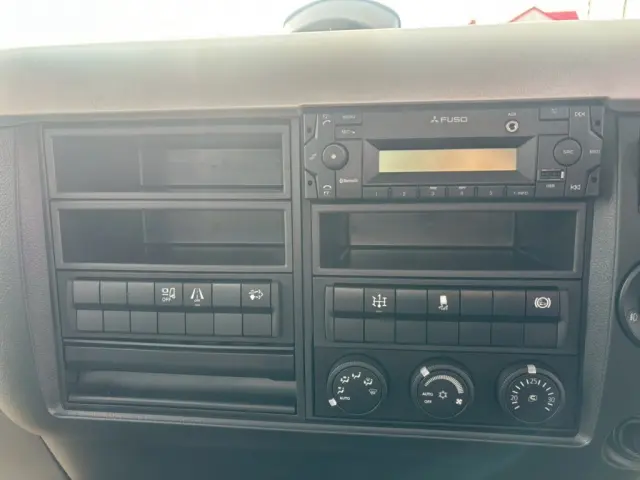 三菱 ファイター 2KG-FK72F(2WD)の写真21