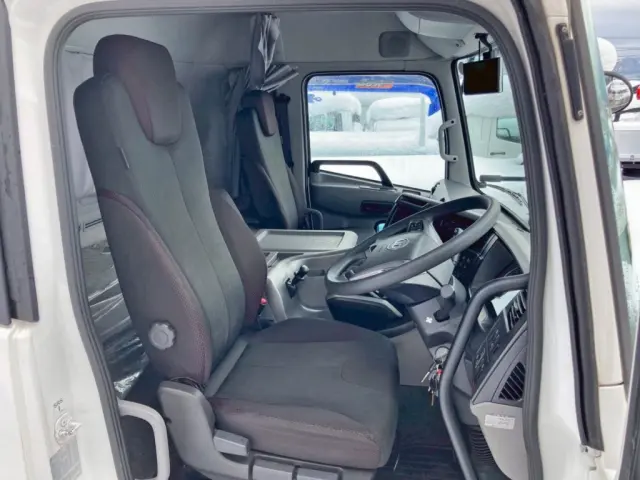 ＵＤ クオン 2RG-GK5DABの写真8