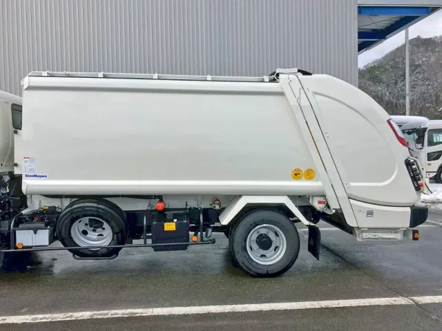 タンクの外観状態です。(助手席側)|日野 デュトロ 2KG-XZU712M(2WD)の写真20