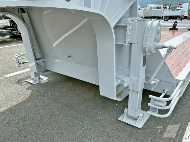脚は手動式です。|トレクス トレクス PMR439DWの写真21