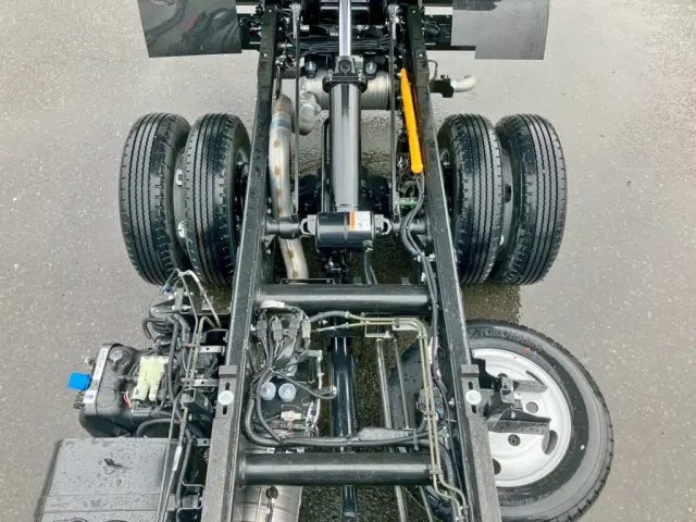 三菱 キャンター 2RG-FBA60(2WD)の写真11