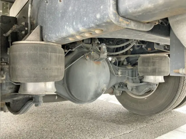 エアサスです。|日野 レンジャー 2PG-FD2ABG(2WD)の写真5