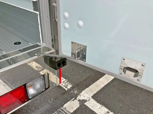 運転席側ストッパーの状態です。|日野 レンジャー 2KG-FD2ABG(2WD)の写真11