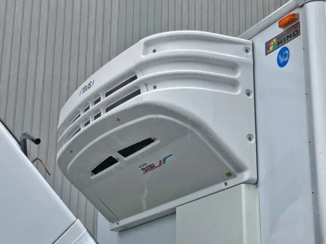 冷凍機です。(直冷式)|日野 レンジャー 2KG-FD2ABG(2WD)の写真15