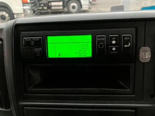 冷凍機は15.4℃スタート2時間で-5.5℃確認しております。|三菱 キャンター TPG-FEB90(2WD)の写真44