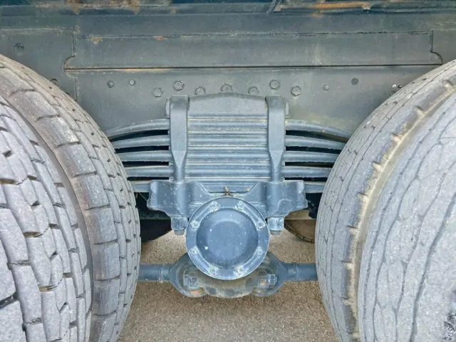 リーフサスです。|三菱 ファイター QDG-FQ62Fの写真5