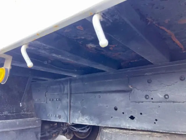 シャーシとネタの状態です。(縦ネタ・横ネタは鉄製です)|三菱 ファイター QDG-FQ62Fの写真6