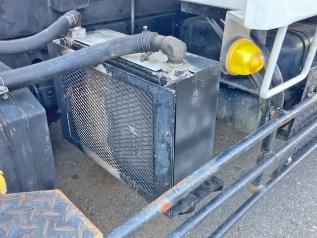 オイルクーラー付きです。|三菱 ファイター QDG-FQ62Fの写真26