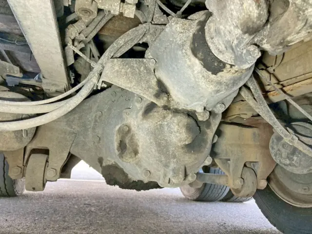 下回りの状態です。(中央後方)|三菱 ファイター QDG-FQ62Fの写真41