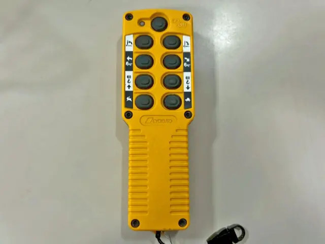 自動歩み・ボディースライド・ウインチのラジコンです。|日野 デュトロ 2KG-XZU722M(2WD)の写真29