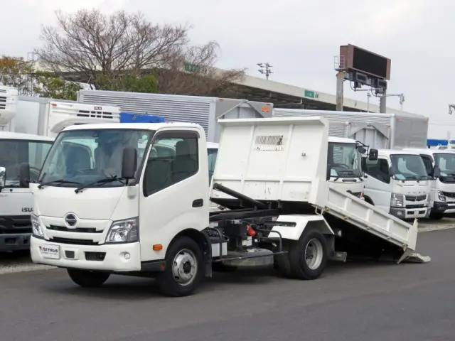 日野 デュトロ 2KG-XZU700X(2WD)の写真1
