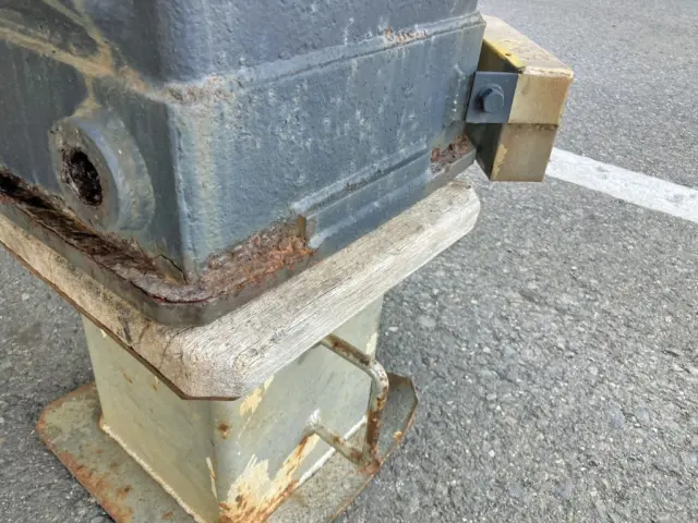 助手席側補助脚は溶接されています。|トレールモービル トレールモービル PLR232AEの写真44