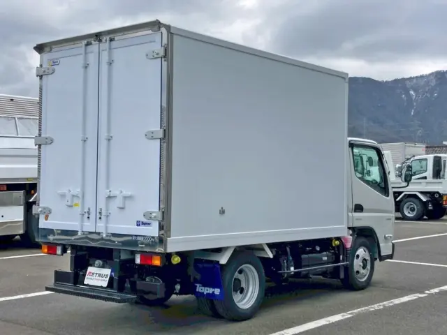 三菱 キャンター 2RG-FBAV0(2WD)の写真4
