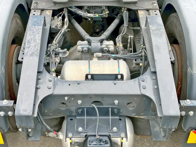 日野 プロフィア 2DG-SH1EDGG(2WD)の写真7