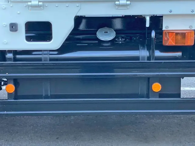 燃料タンクは200Lです。|日野 レンジャー 2KG-FE2ACAの写真19