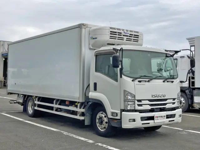 ホイールはアルミ製です。|いすゞ フォワード 2PG-FTR90V2の写真2