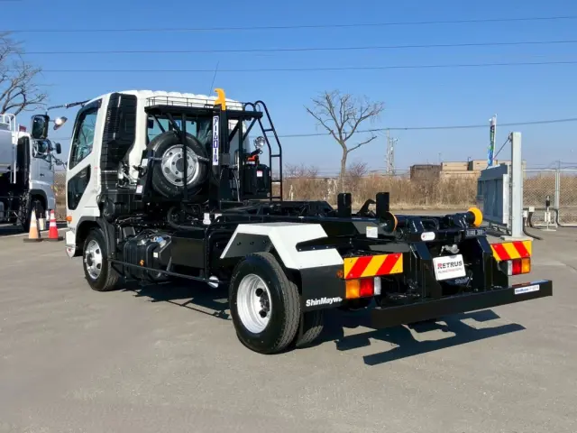 三菱 ファイター 2KG-FK72F(2WD)の写真3
