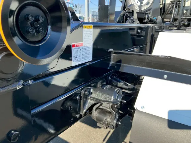 シャーシの状態です。|三菱 ファイター 2KG-FK72F(2WD)の写真7