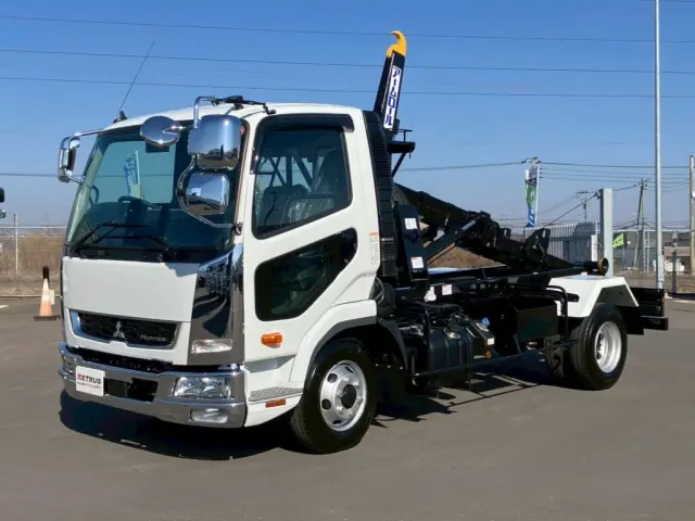 三菱 ファイター 2KG-FK72F(2WD)の写真1