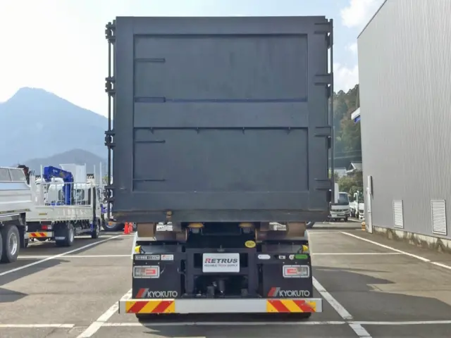 リヤ周りの状態です。|日野 プロフィア 2DG-FS1AJEの写真20