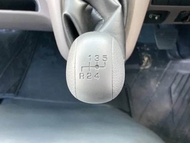 三菱 キャンター 2RG-FEAV0(2WD)の写真28