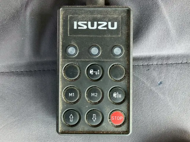 エアサスのコントローラーです。|いすゞ フォワード LKG-FTR90T2の写真33