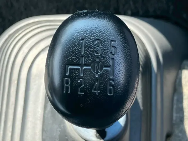 いすゞ フォワード LKG-FTR90T2の写真34