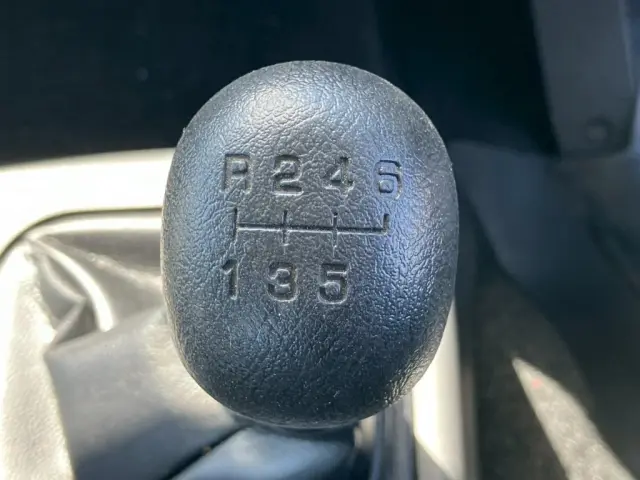 三菱 ファイター 2KG-FK62F(2WD)の写真12