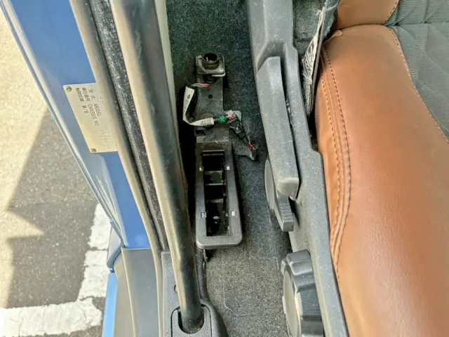 エアサスのコントローラーが欠品しています。|日野 プロフィア 2DG-FW1AHJの写真44